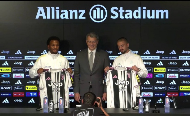 科莫利：关于我和巴黎主席争吵的报道是谎言，我和PSG的关系良好